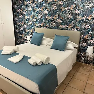 55 Family Apartment Bari